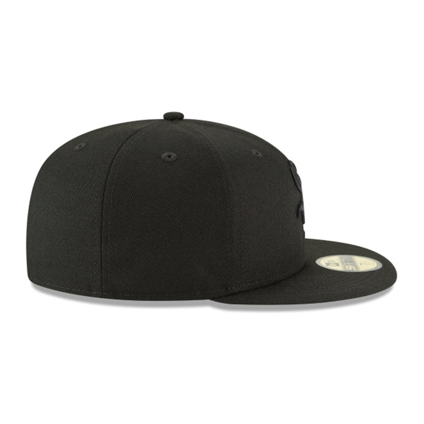 New Era Chicago White Sox 59FIFTY Fitted — Black on Black