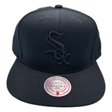 Mitchell & Ness Chicago White Sox Original Fit Snapback — Black Tonal