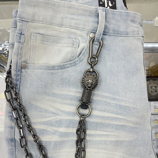 EAK Wallet Chain — Gunmetal/Aztec/Skull — clasp and charm detail