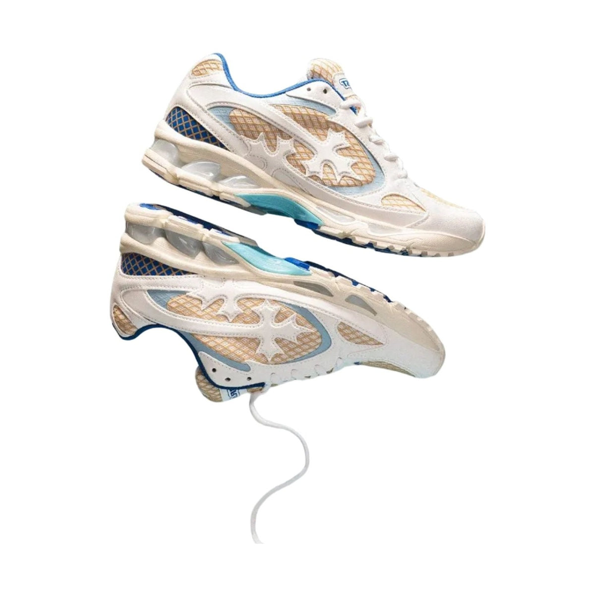 Bravest Studios Kross Kountry Runner — Ice Blue