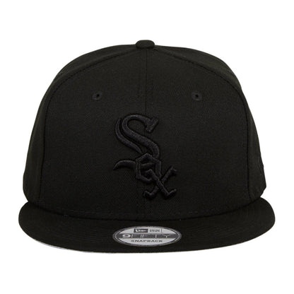 New Era Chicago White Sox 9FIFTY Snapback — Black on Black