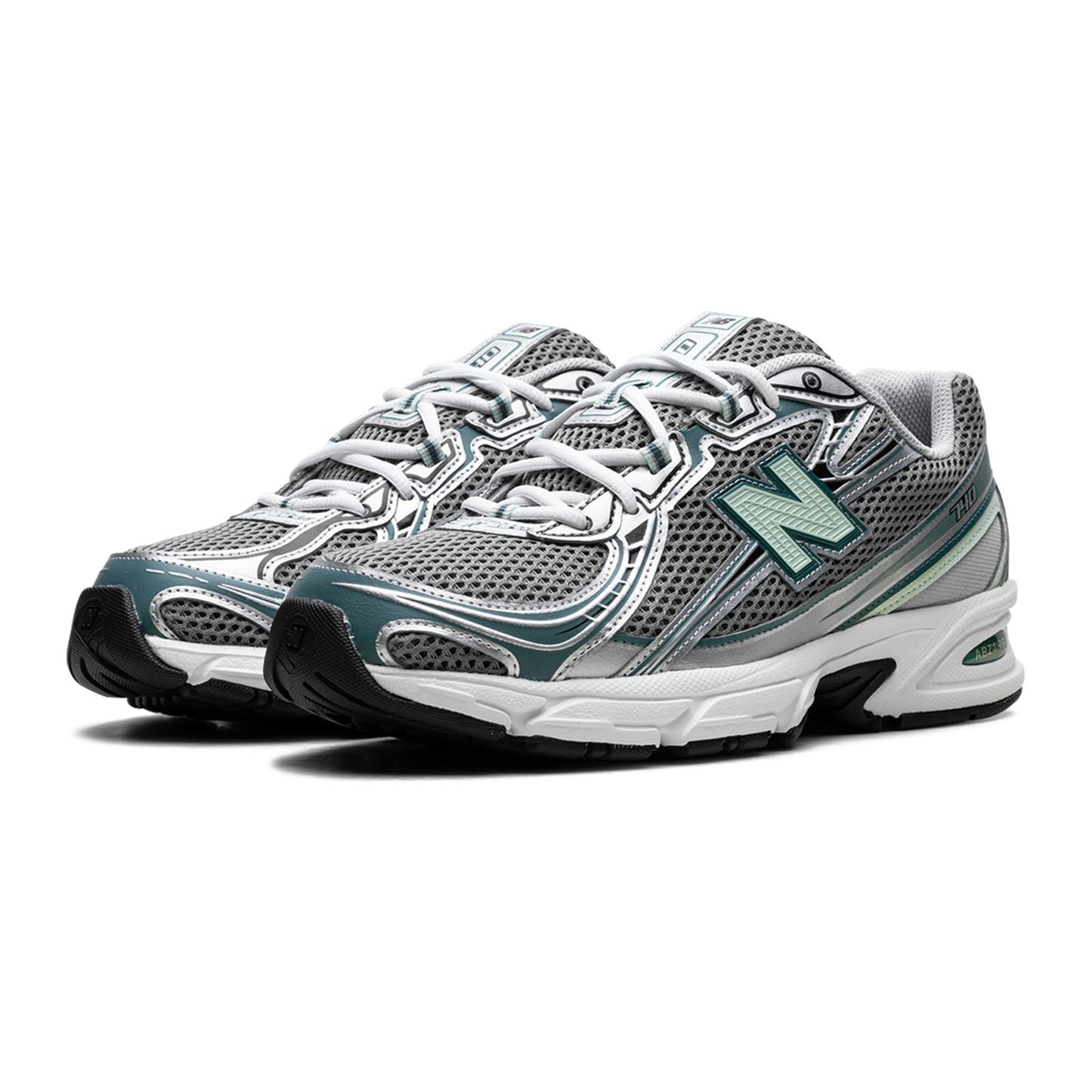 new balance 740 white green