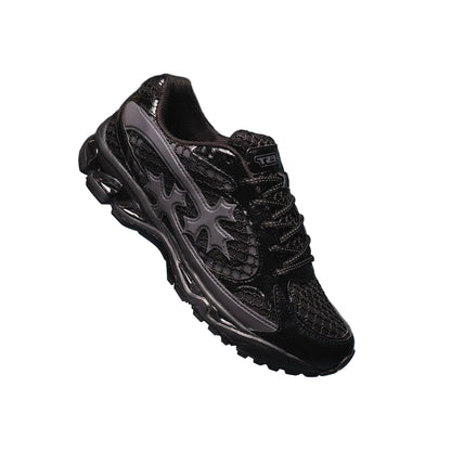 Bravest Studios Kross Kountry Runner — Triple Black