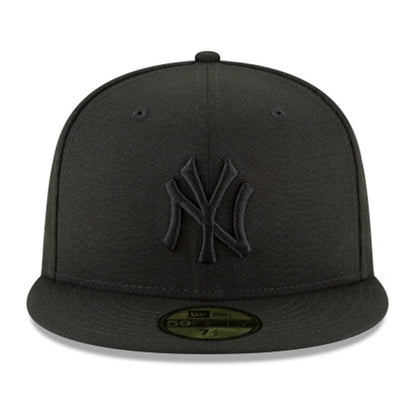 New Era New York Yankees 59FIFTY Fitted — Black on Black