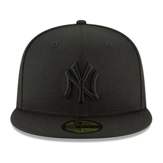 New Era New York Yankees 59FIFTY Fitted — Black on Black