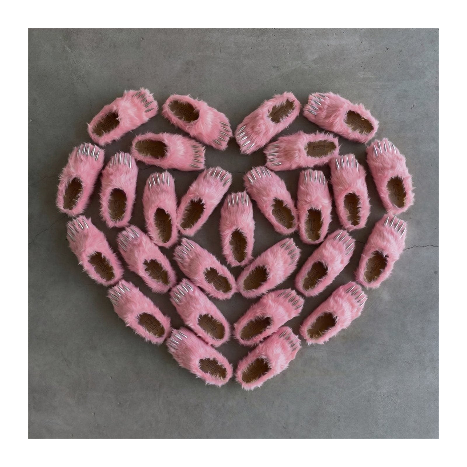 Bravest Studios Bear Claw Mule — Pink