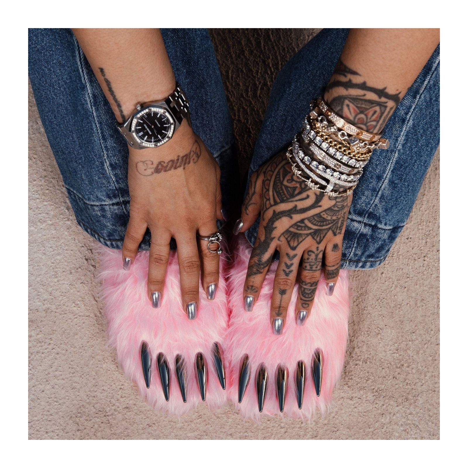 Bravest Studios Bear Claw Mule — Pink