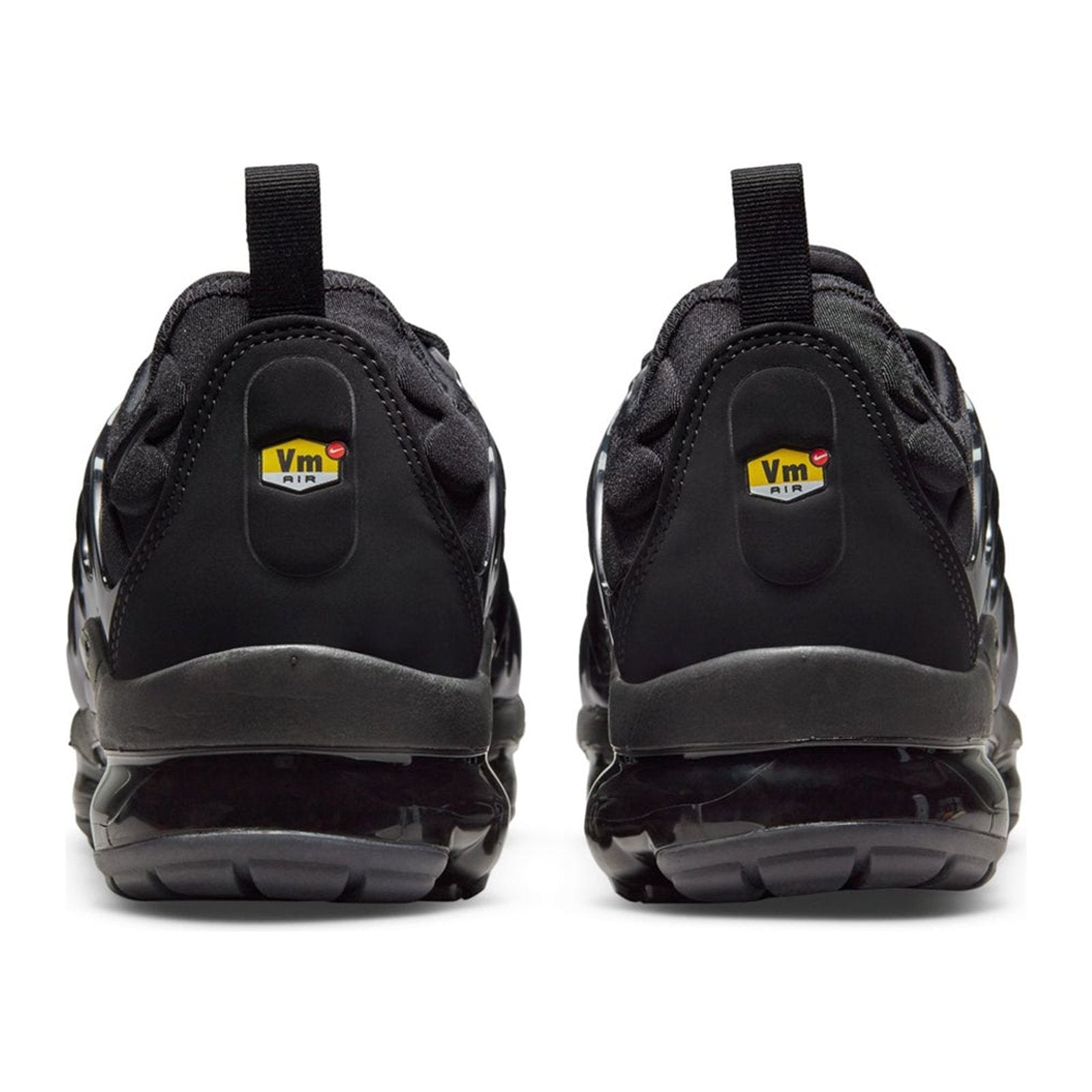 nike air vapormax plus black dark grey