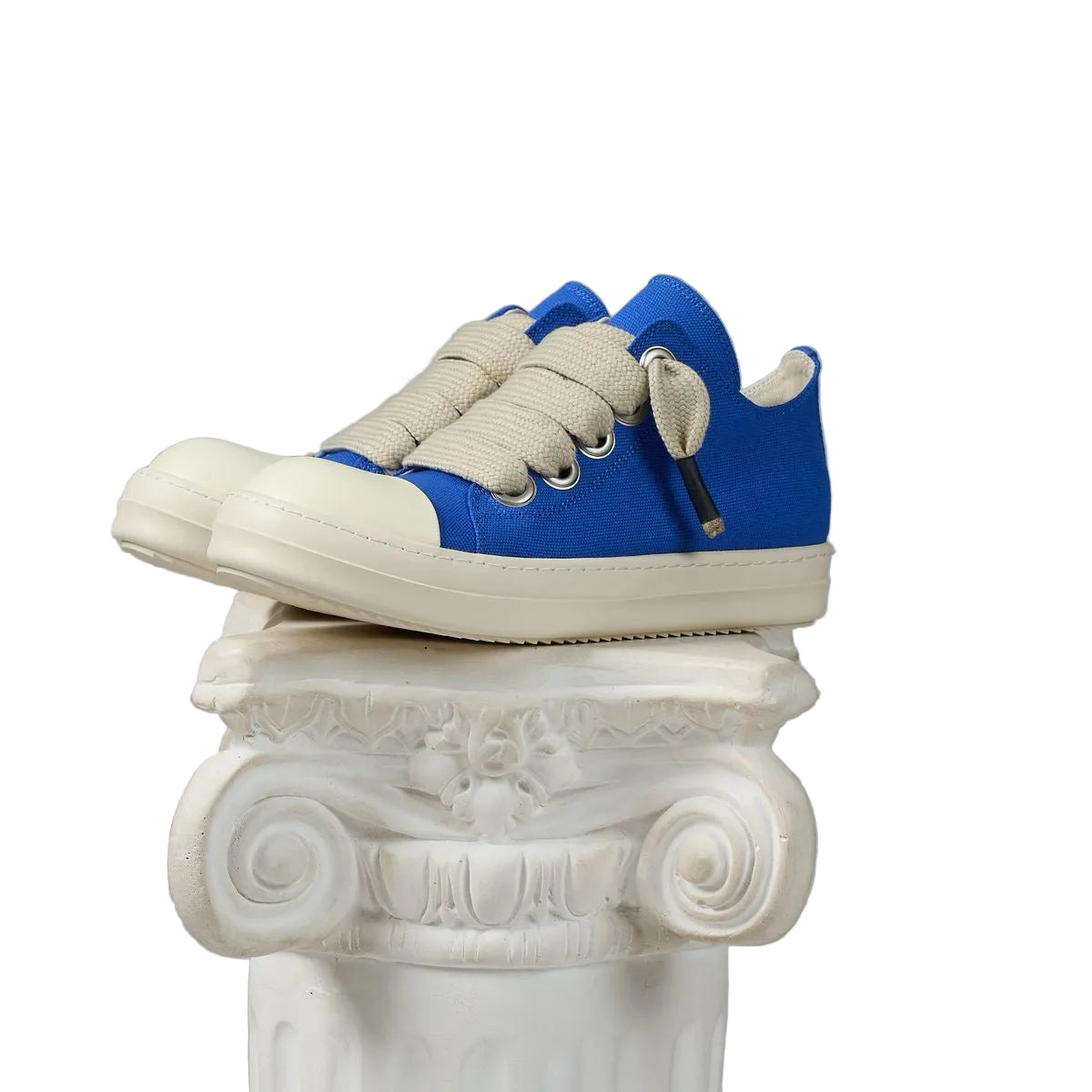 Duaa SALM 28 Shoe — Royal Blue